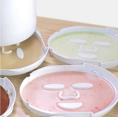 The InstaMask‰ã¢ - Natural Collagen Fruit Face Mask Machine