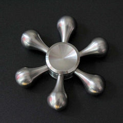 The Sleek Silver&Gold Spinner